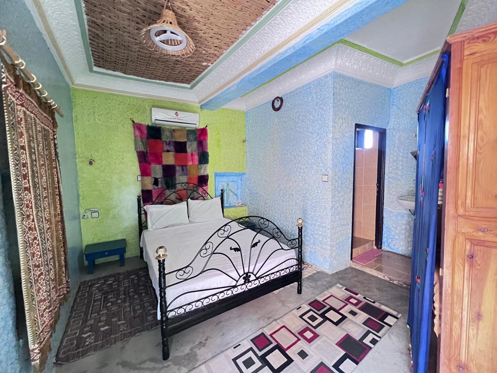 La Maison Traditionnelle Hotel Et Guesthouse 타프라우트 외부 사진