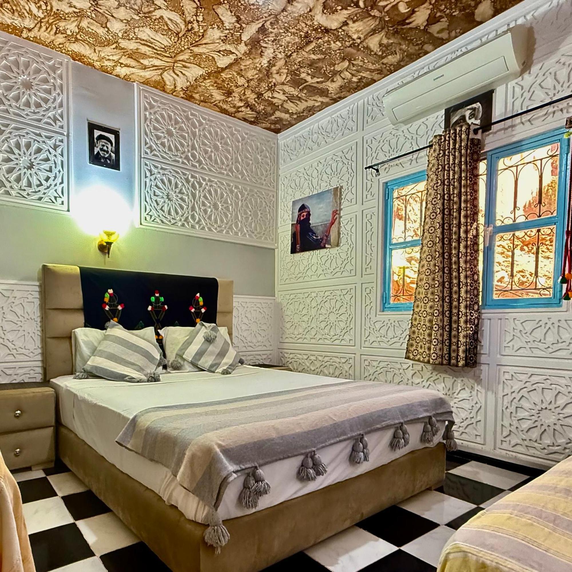 La Maison Traditionnelle Hotel Et Guesthouse 타프라우트 외부 사진